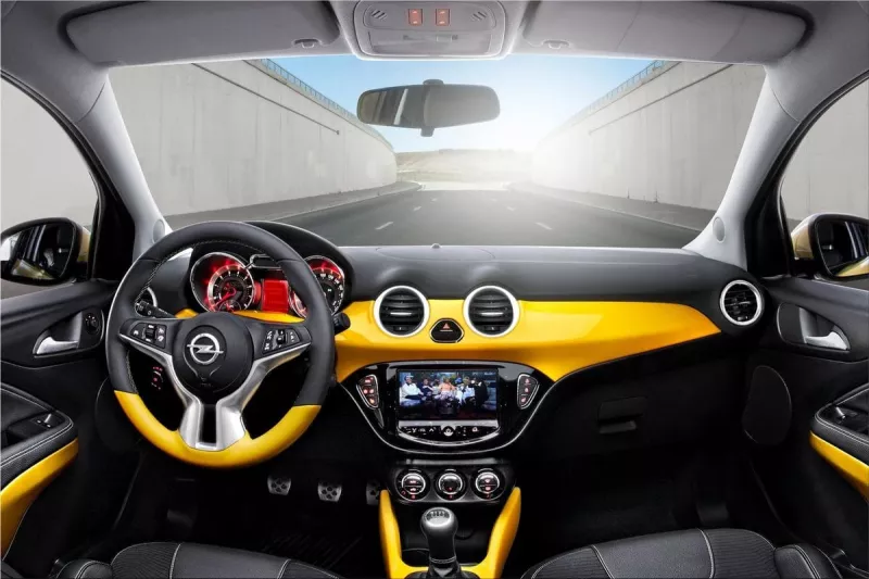 Opel Adam