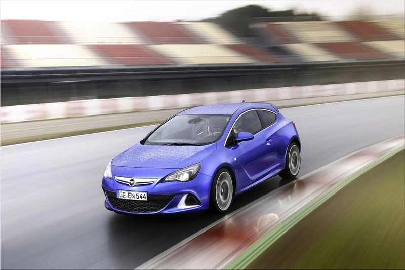 2012 Opel Astra OPC