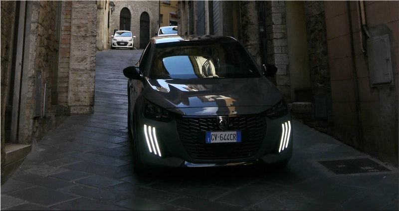 Peugeot 208 GT Hybrid review