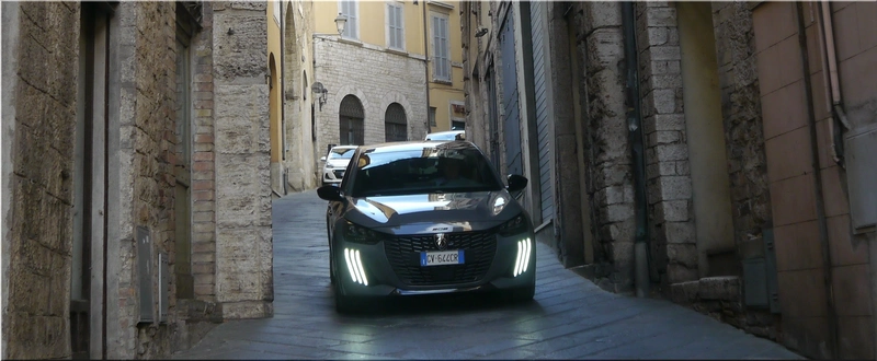 Peugeot 208 GT Hybrid review