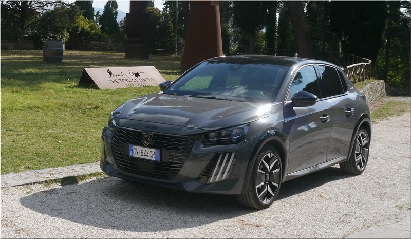 Peugeot 208 GT Hybrid review