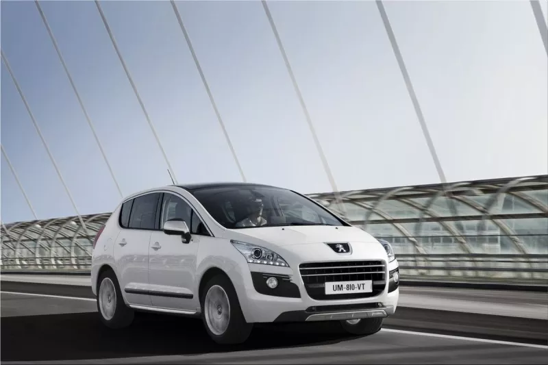 Peugeot 3008 HYbrid4