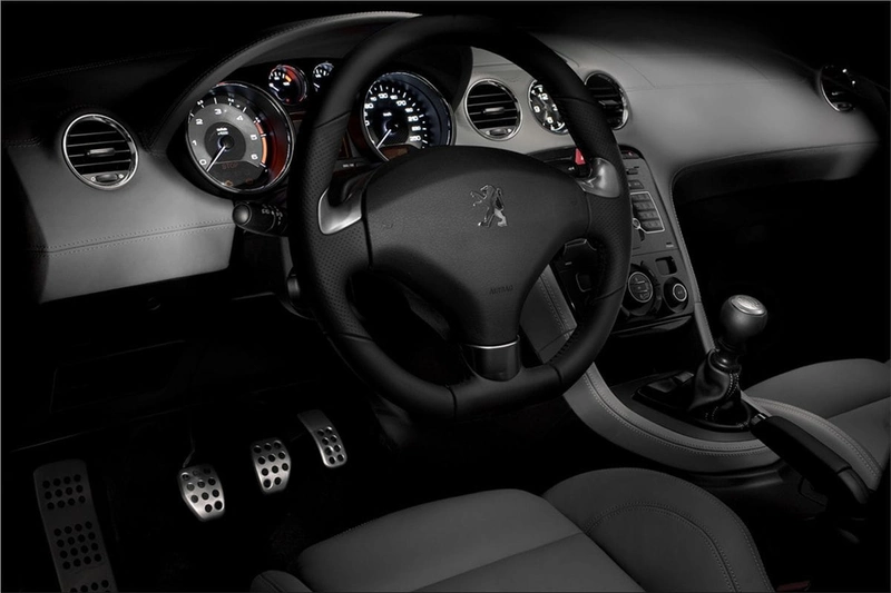 Peugeot RCZ