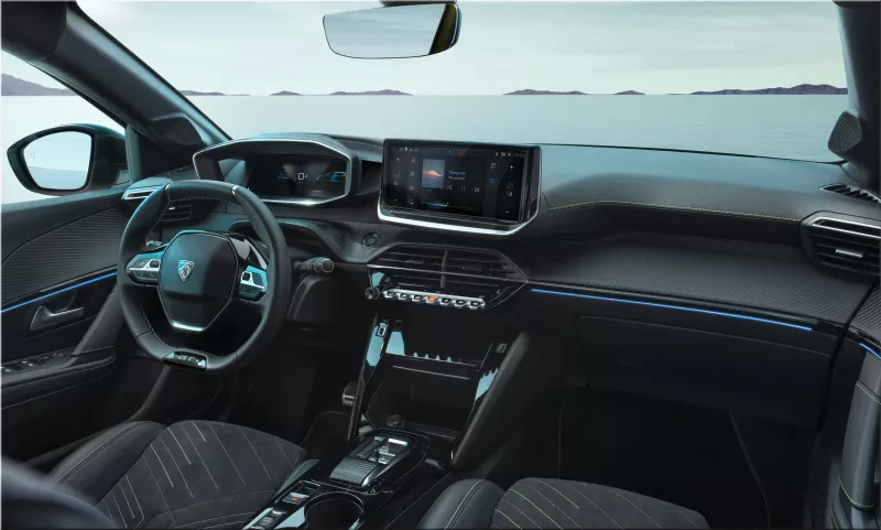 Peugeot e-208