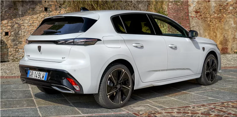 Peugeot e-308