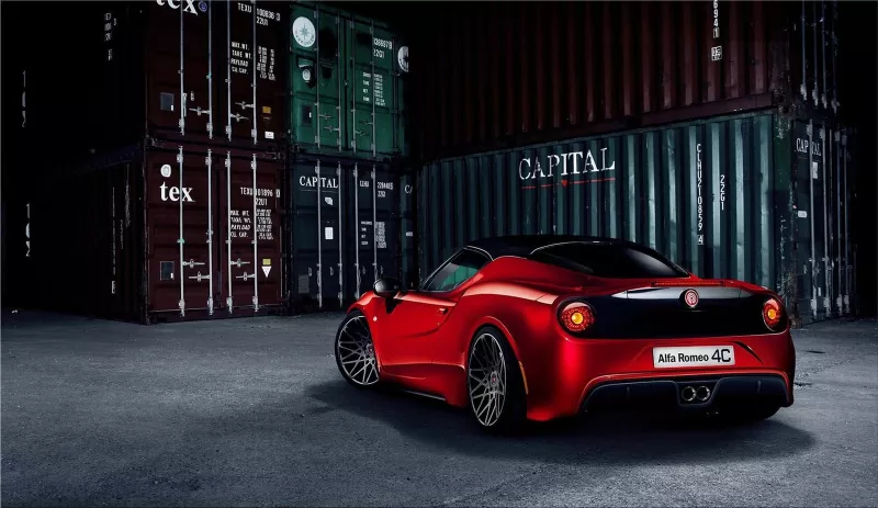 Pogea Racing Alfa Romeo 4C 2013
