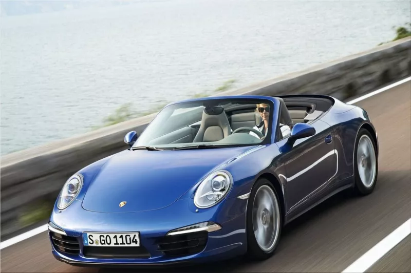 Porsche 911 Carrera 4 Cabriolet