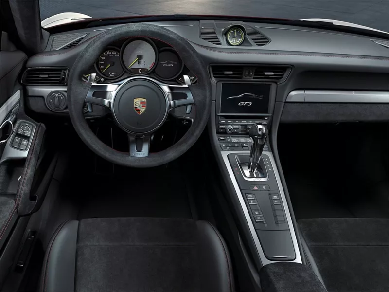 Porsche 911 GT3 interior