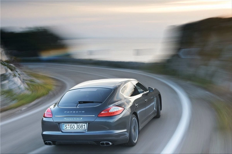 2012 Porsche Panamera Turbo S