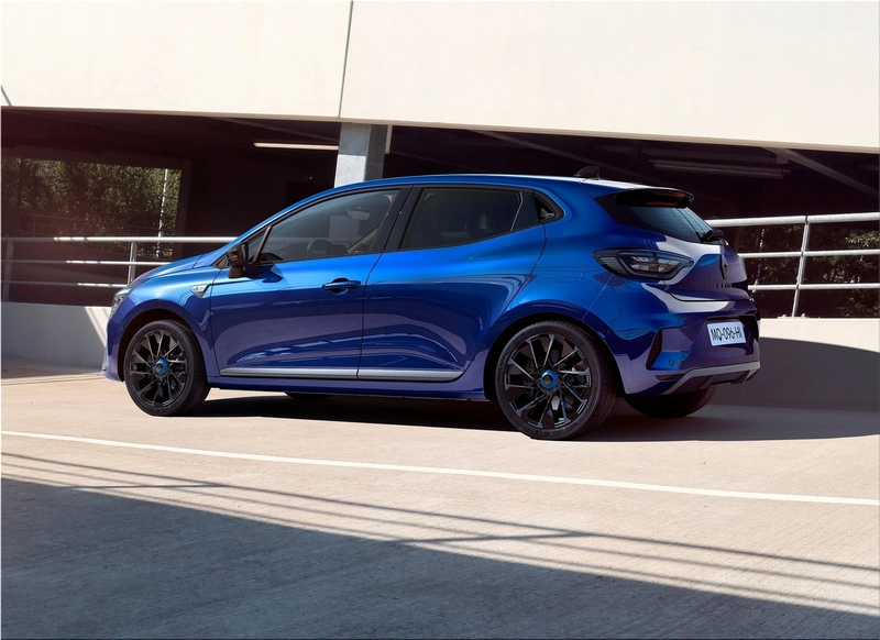 Renault Clio E-TECH Hybrid
