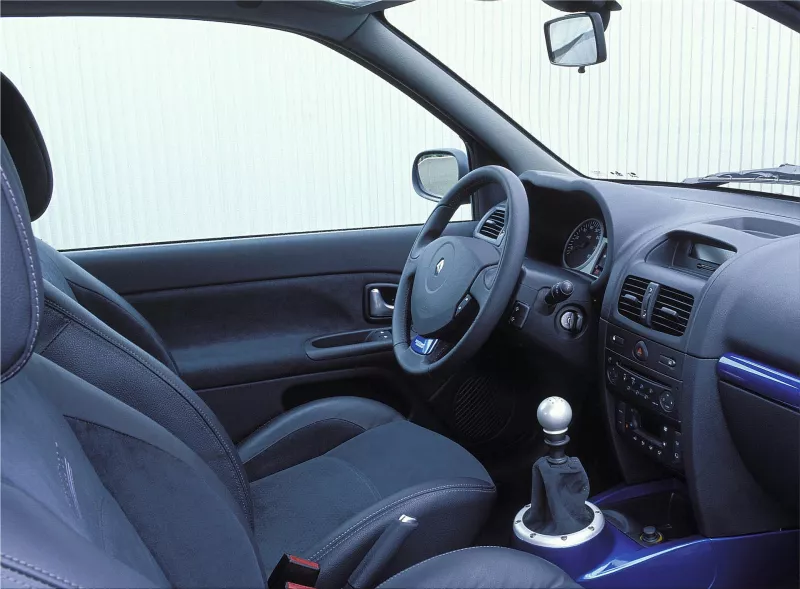 Renault Clio Sport V6
