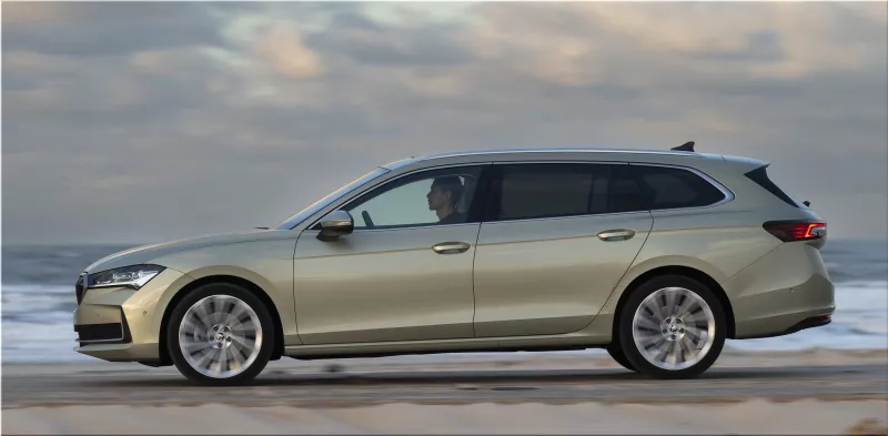 Skoda Superb Combi iV