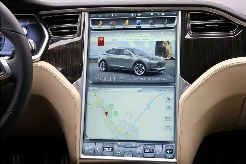 Tesla Model S interior