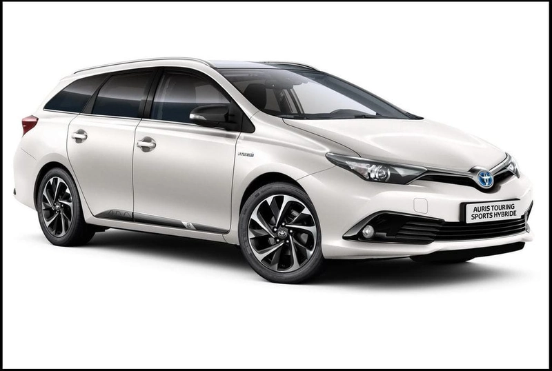 Toyota Auris Touring Sport Salomon hybrid wagon