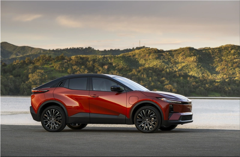 Toyota C-HR Electric SUV 2026