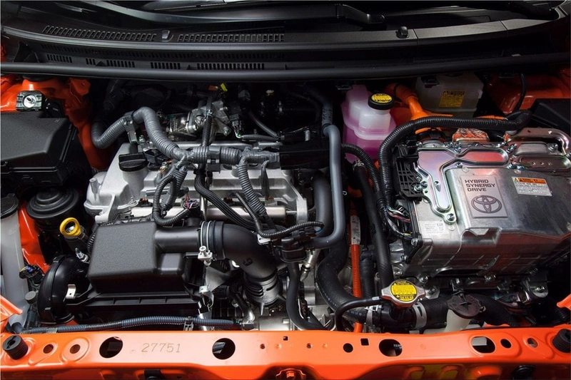Toyota Prius c engine