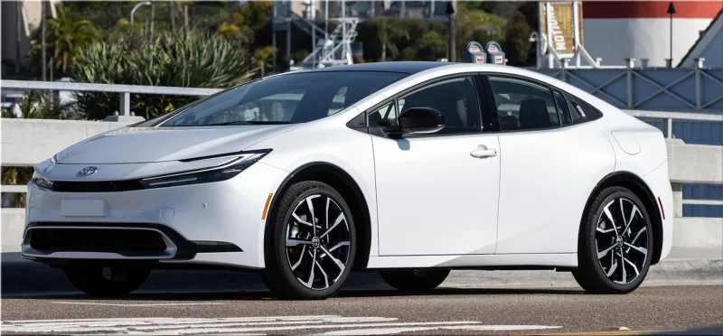 2025 Toyota Prius Plug-in Hybrid