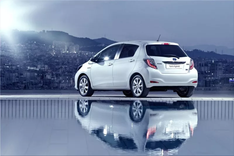 Toyota Yaris Hybrid