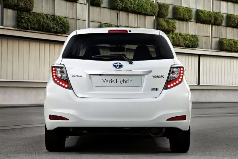 2013 Toyota Yaris Hybrid