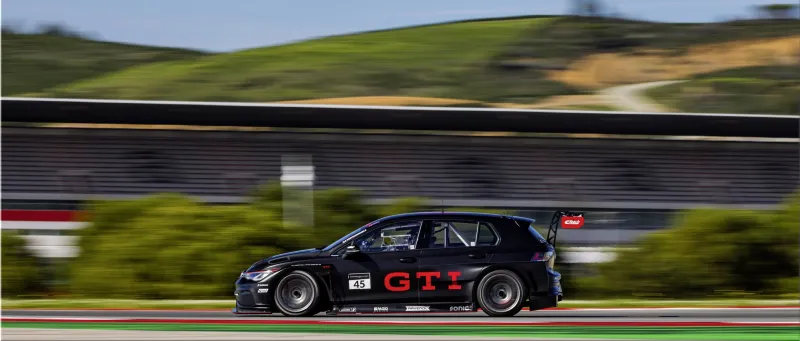 VW Golf GTI EDITION 50