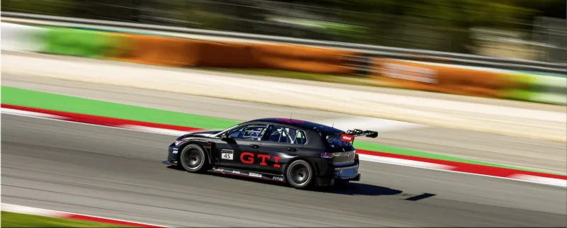 VW Golf GTI EDITION 50