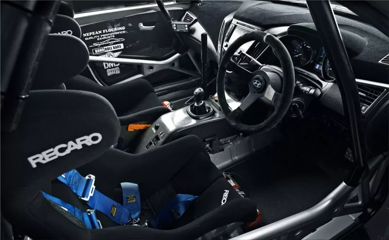 Hyundai Veloster Race Concept