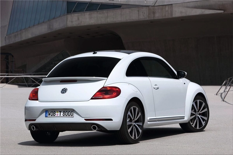  Volkswagen Beetle R-Line