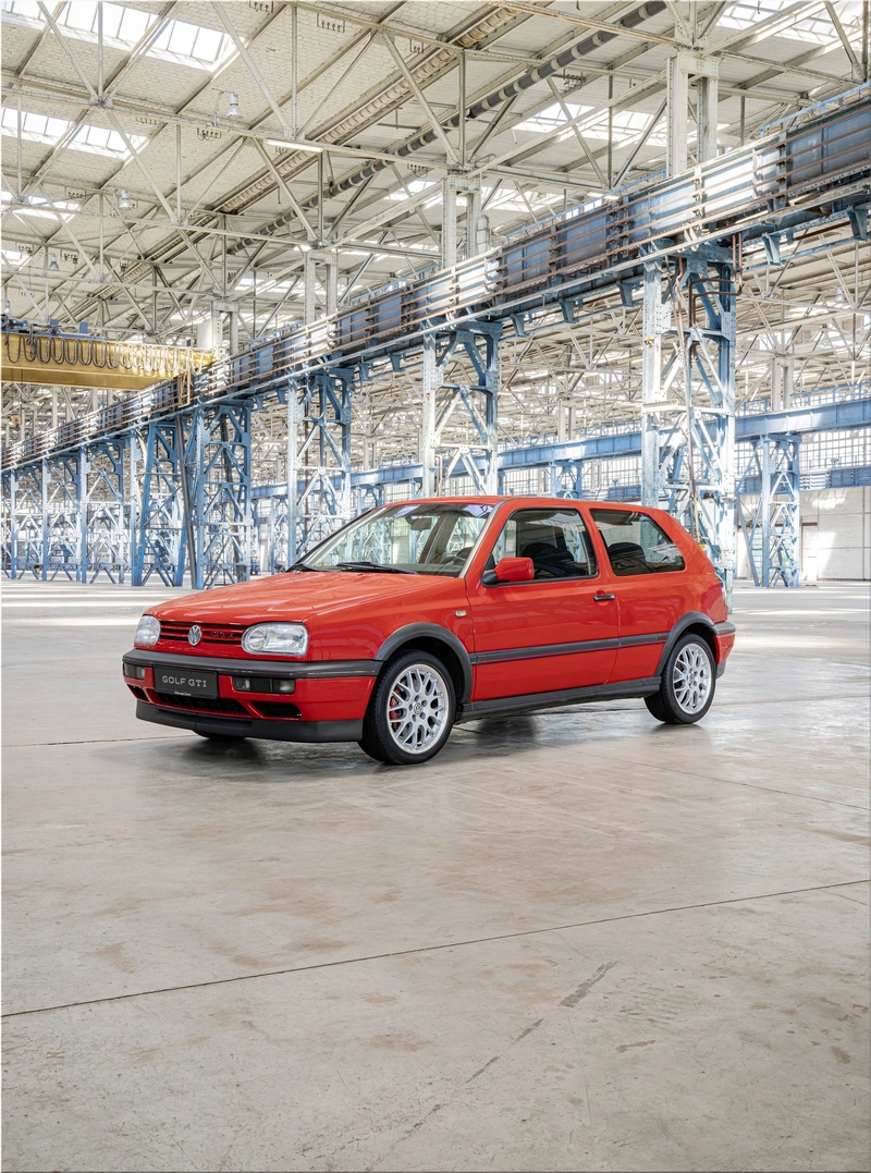 Volkswagen Golf GTI Edition 50