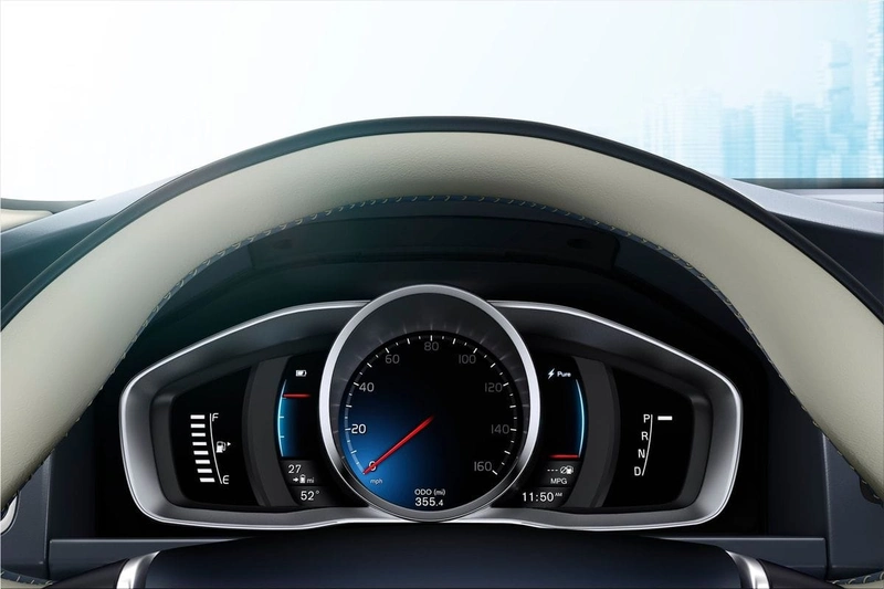2012 Volvo XC60 Plug-in Hybrid Concept