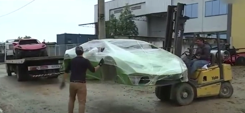 Brazilian police closes fake Lamborghini and Ferrari factory