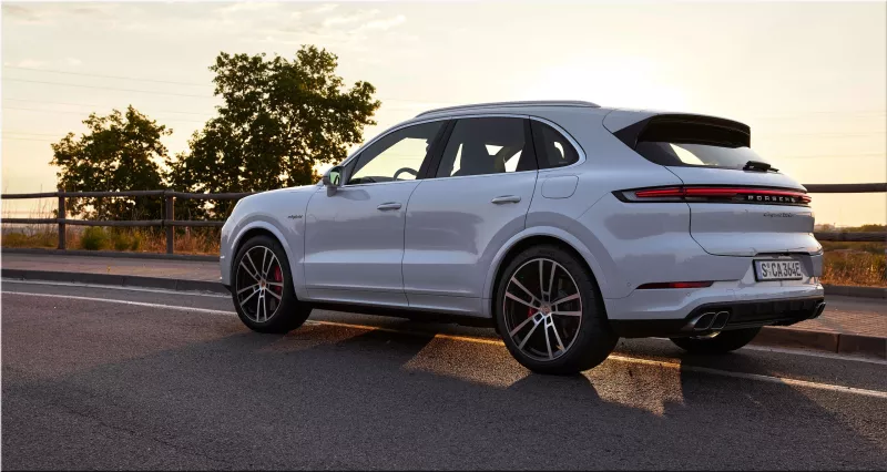 2024 Porsche Cayenne Turbo
