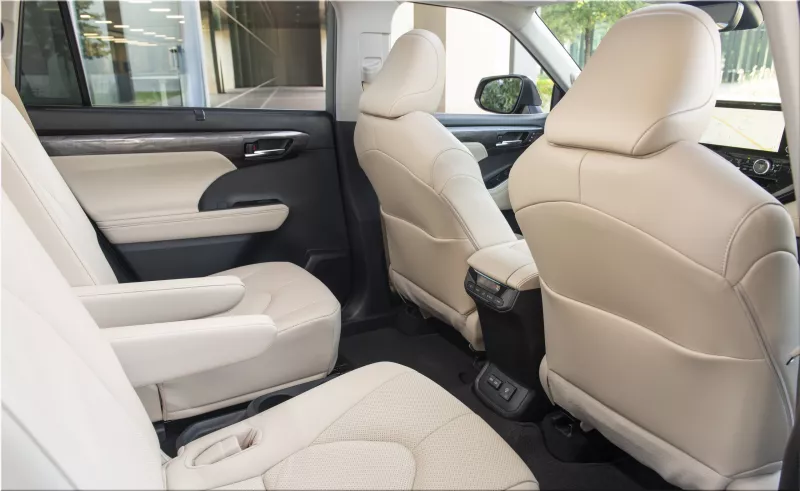 Toyota Highlander Hybrid Nightshade