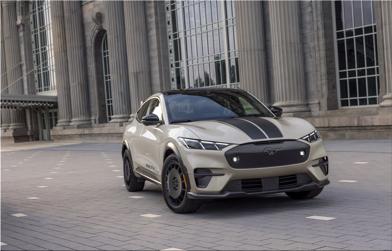 2025 Ford Mustang Mach-E