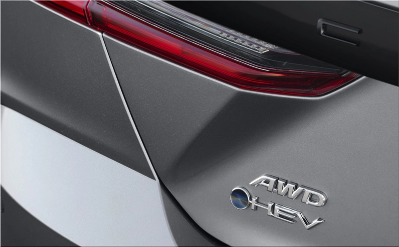 Toyota Camry Hybrid XLE
