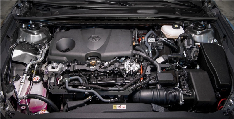 Toyota Camry Hybrid XLE
