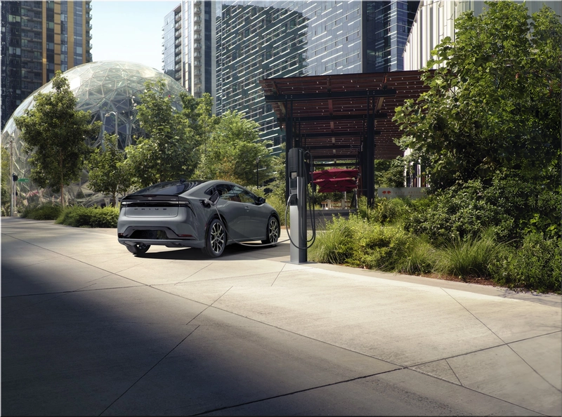 2027 Toyota Prius Plug-in Hybrid