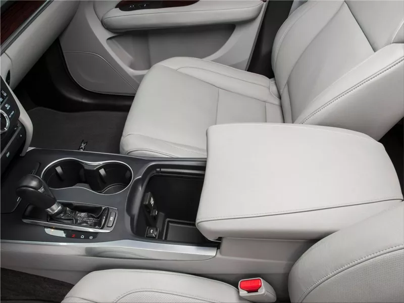 Acura MDX interior