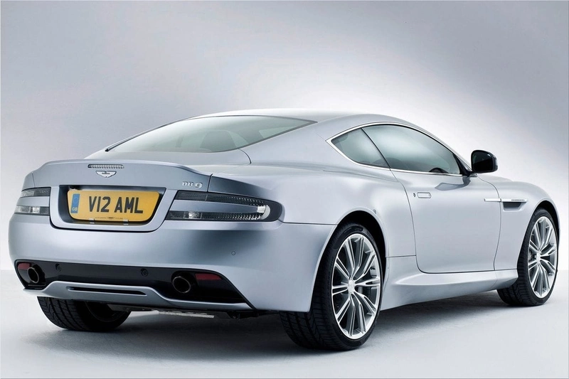 2013 Aston Martin DB9