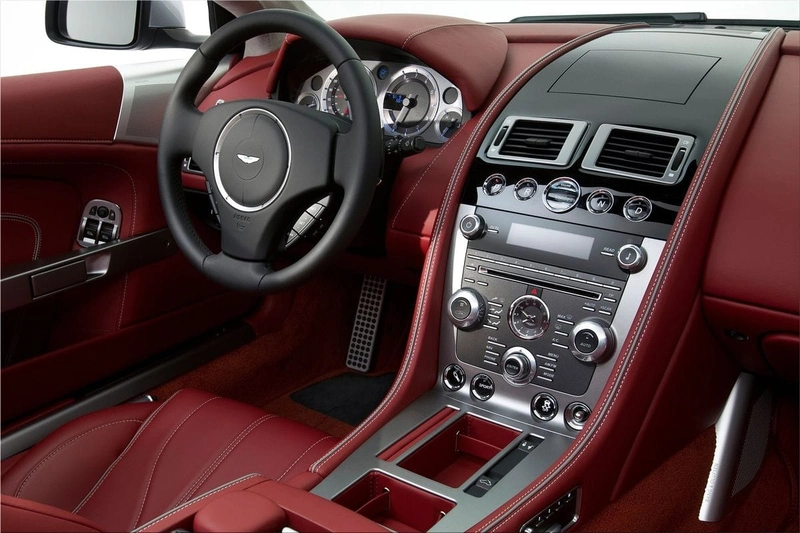 2013 Aston Martin DB9