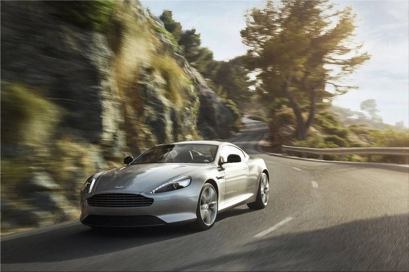 Aston Martin DB9