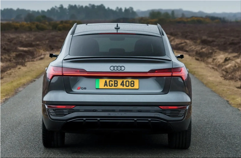 2024 Audi Q8 e-tron