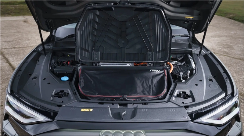 2024 Audi Q8 e-tron