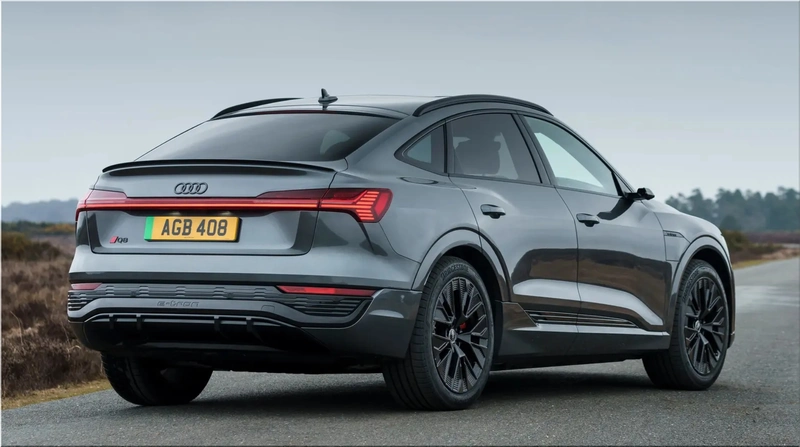 2024 Audi Q8 e-tron