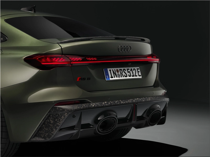 Audi RS 5 Sedan 2027