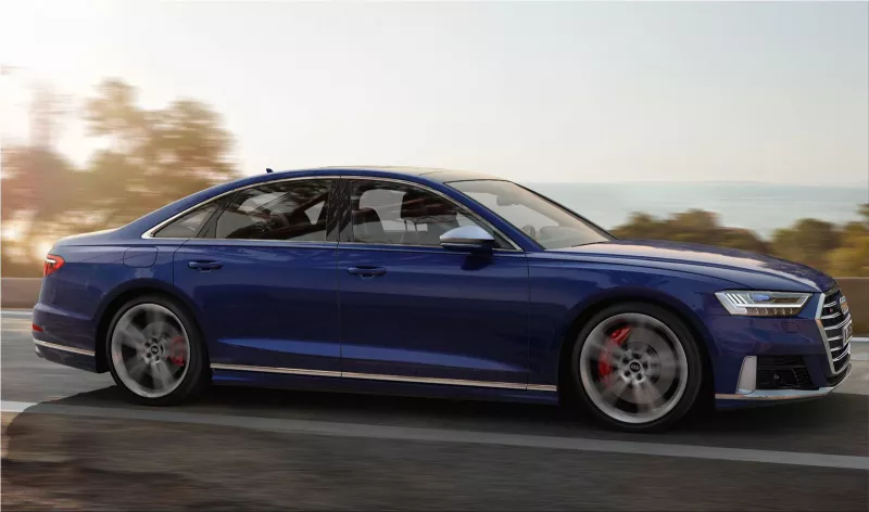 Audi S8