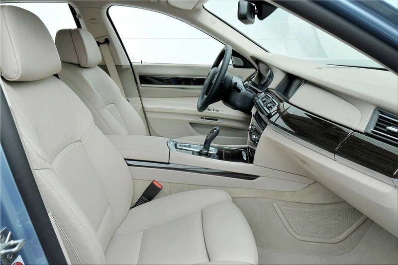 BMW 7 ActiveHybrid 2013