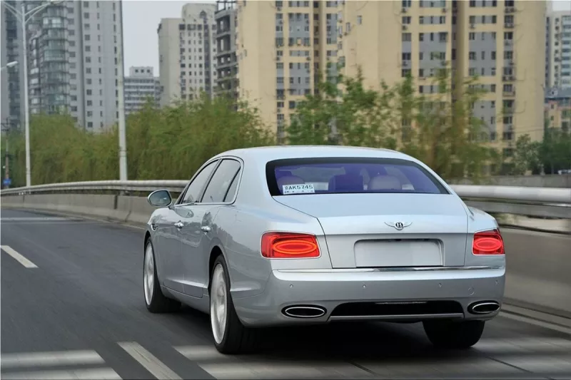 Bentley Flying Spur