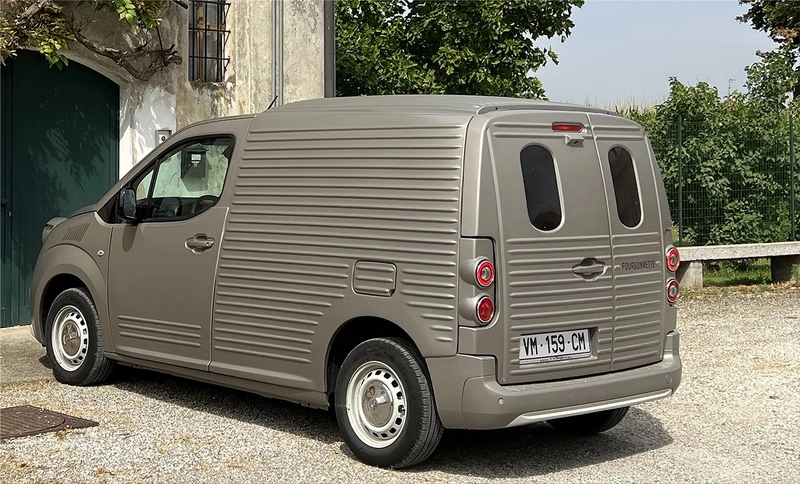 Citroen Berlingo 2CV Fourgonnette by Caselani
