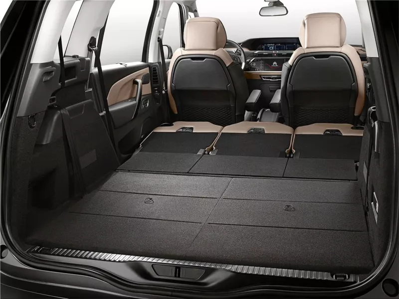 Citroen Grand C4 Picasso interior