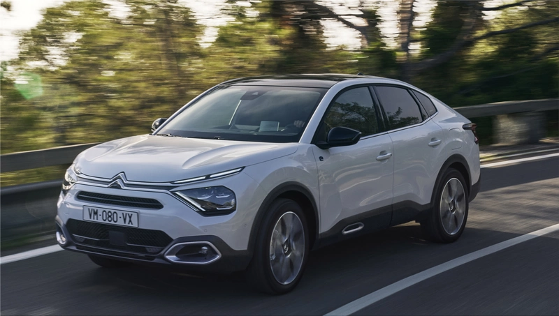 Citroen e-C4 X electric car
